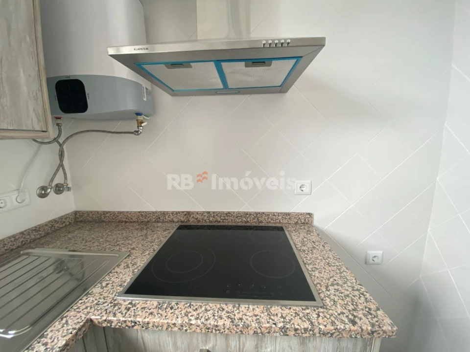 Apartamento T2 para Venda em São João Baptista e Santa Maria dos Olivais Foto 9