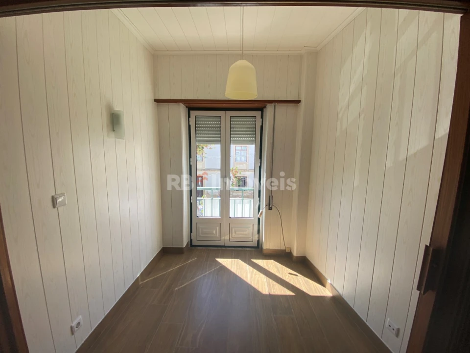 Apartamento T2 para Venda em São João Baptista e Santa Maria dos Olivais Foto 10