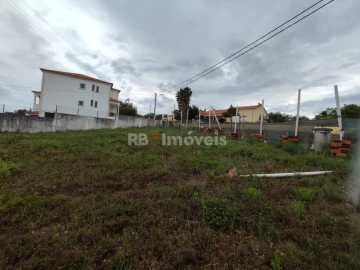 Terreno para Venda em São João Baptista e Santa Maria dos Olivais