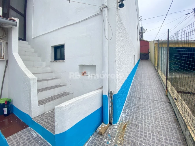 Moradia T2 para Venda em Madalena e Beselga Foto 3