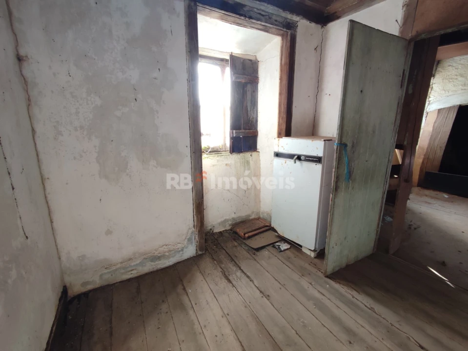 Moradia T4 para Venda em Areias e Pias Foto 19