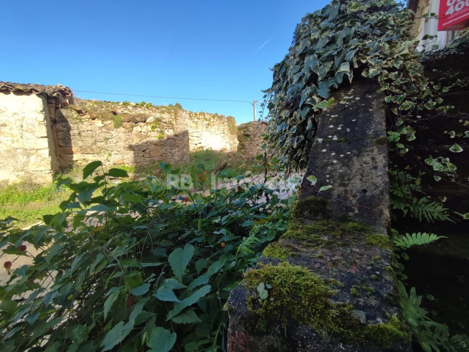 Moradia T4 para Venda em Areias e Pias Foto 40