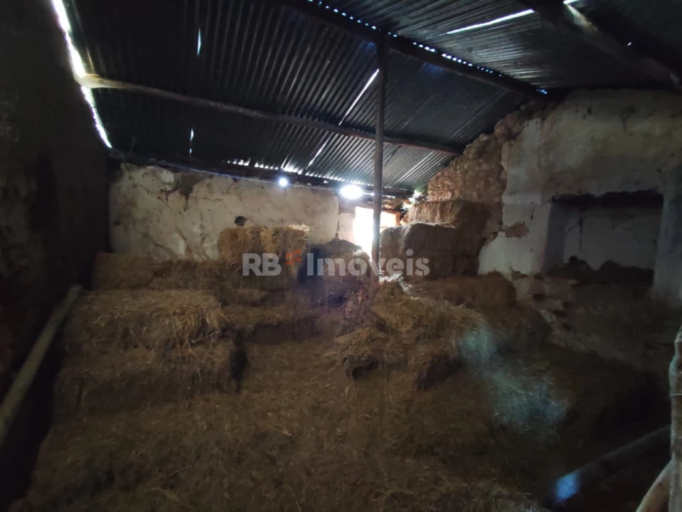 Moradia T4 para Venda em Areias e Pias Foto 47