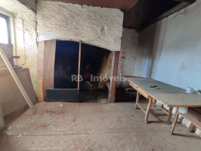 Moradia T4 para Venda em Areias e Pias Foto 17