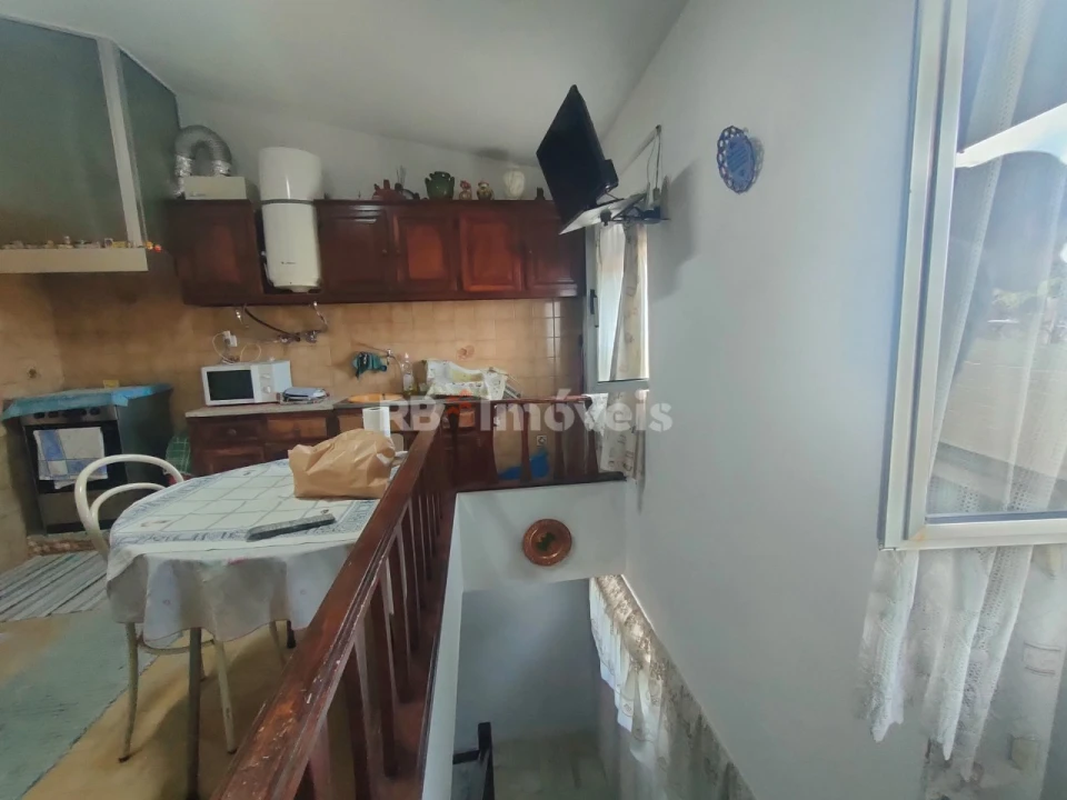 Moradia T2 para Venda em Além da Ribeira e Pedreira Foto 8