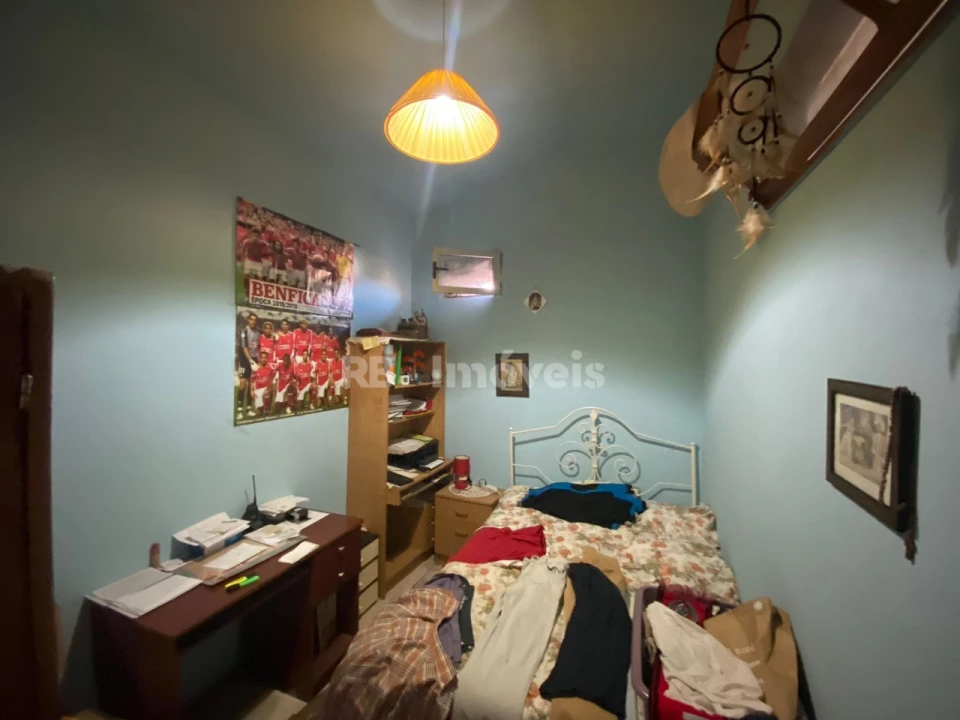 Moradia T2 para Venda em Além da Ribeira e Pedreira Foto 9