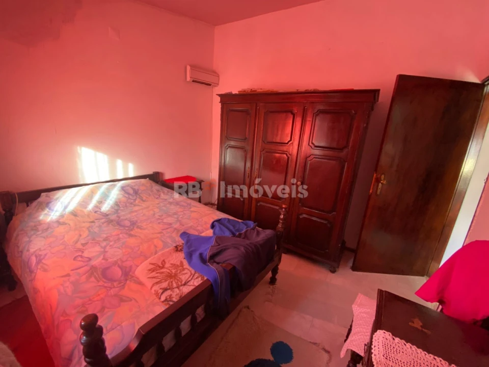 Moradia T2 para Venda em Além da Ribeira e Pedreira Foto 10