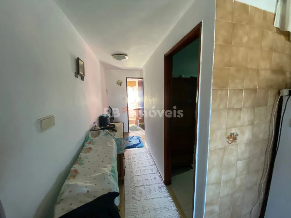 Moradia T2 para Venda em Além da Ribeira e Pedreira Foto 11