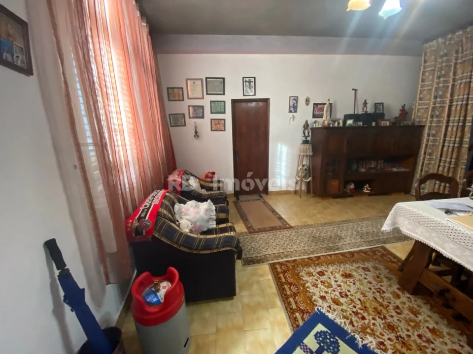 Moradia T2 para Venda em Além da Ribeira e Pedreira Foto 13