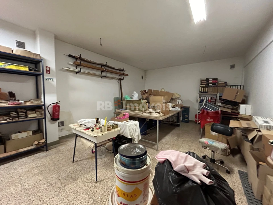 Loja para Venda em São João Baptista e Santa Maria dos Olivais Foto 8