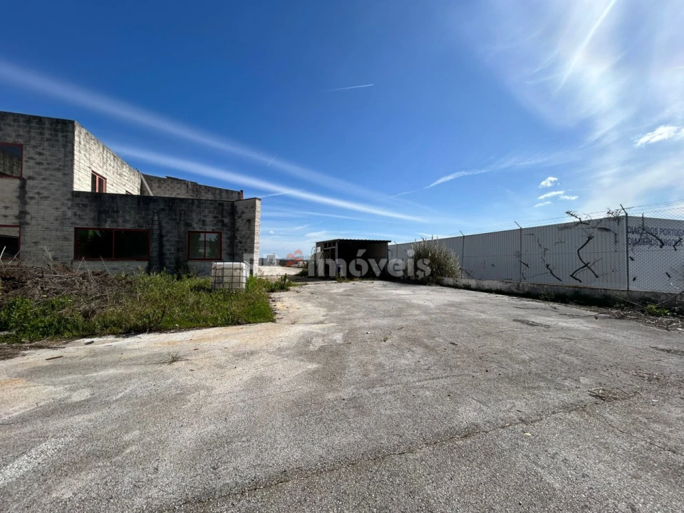 Armazém para Venda em Montalvo Foto 35