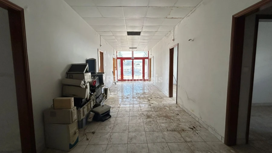 Armazém para Venda em Montalvo Foto 10