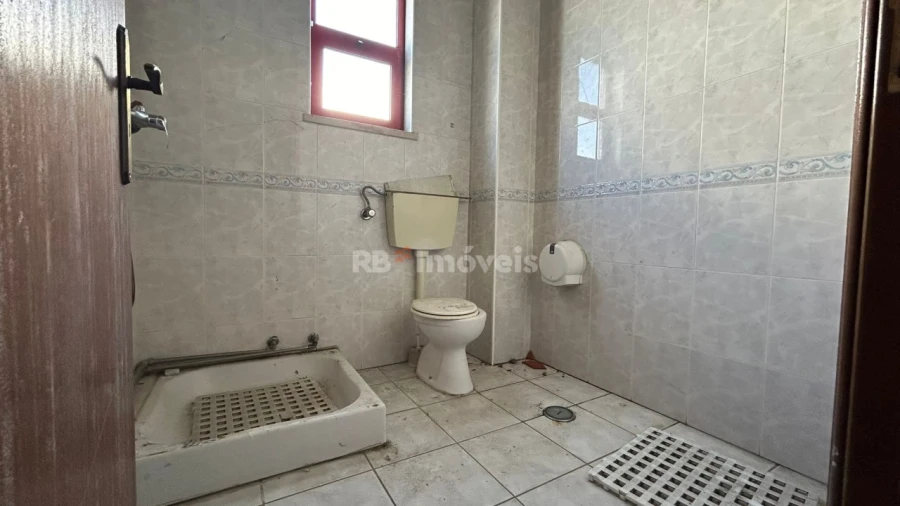 Armazém para Venda em Montalvo Foto 22