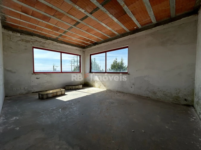 Armazém para Venda em Montalvo Foto 26