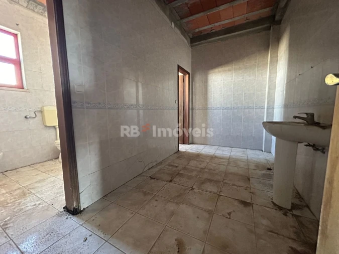 Armazém para Venda em Montalvo Foto 27