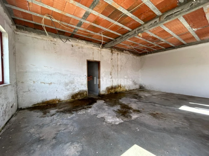 Armazém para Venda em Montalvo Foto 36