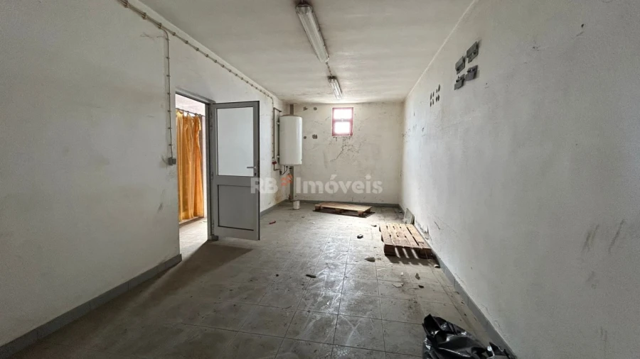 Armazém para Venda em Montalvo Foto 39