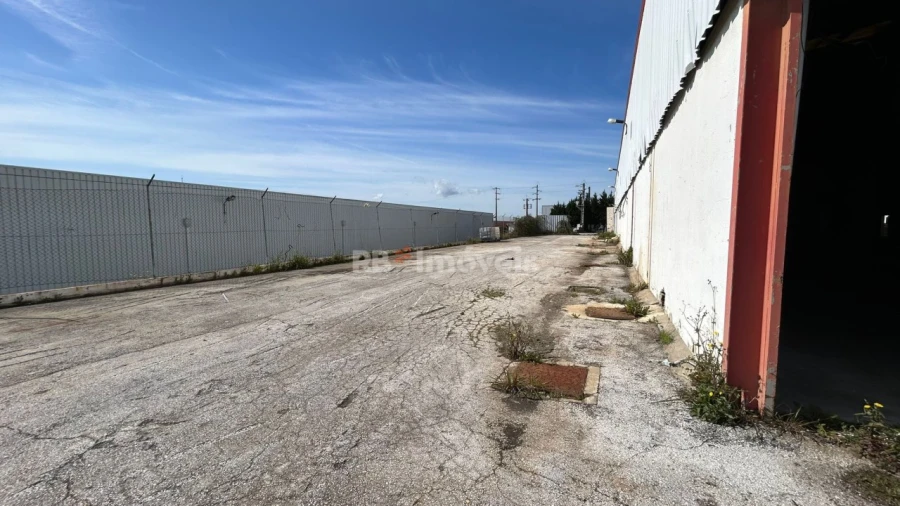 Armazém para Venda em Montalvo Foto 47