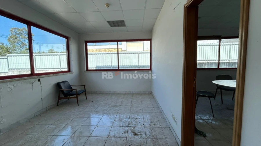 Armazém para Venda em Montalvo Foto 64