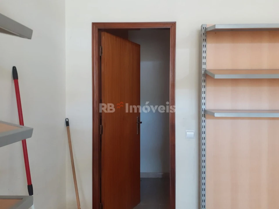 Loja para Venda em Chamusca e Pinheiro Grande Foto 6