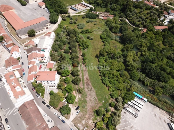 Terreno para Venda em Torres Novas (Santa Maria, Salvador e Santiago) Foto 2