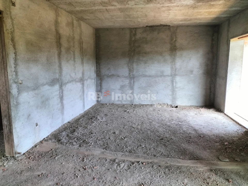 Moradia T3 para Venda em Olalhas Foto 8