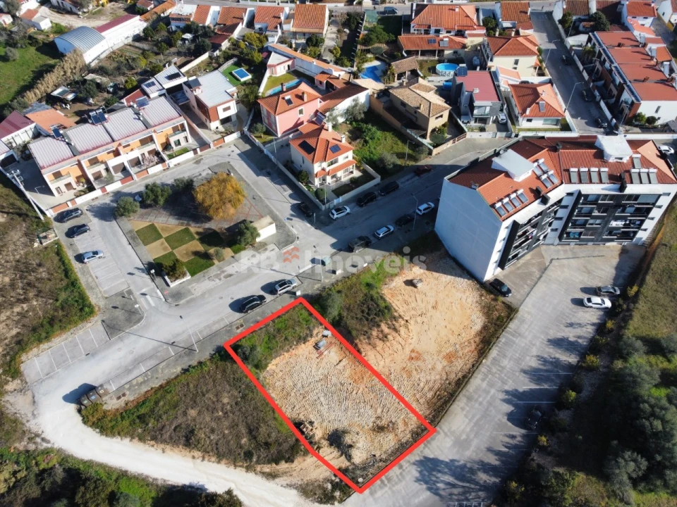 Terreno P/ Prédio para Venda em Atalaia Foto 1