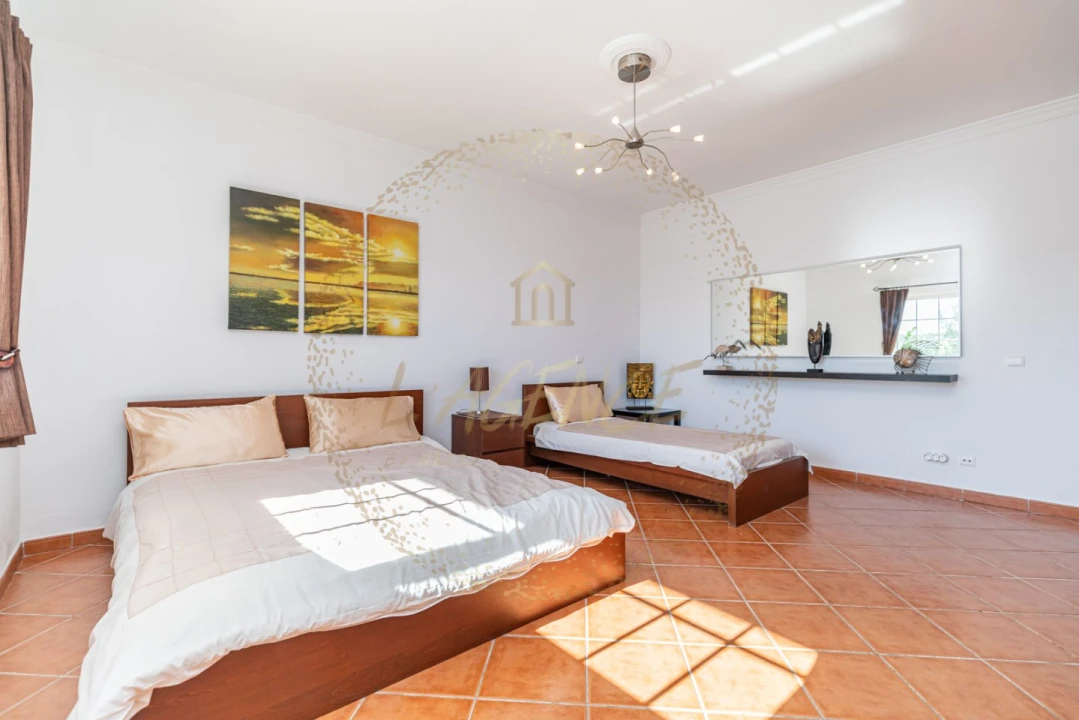 Moradia T4 para Venda em São Brás de Alportel Foto 14