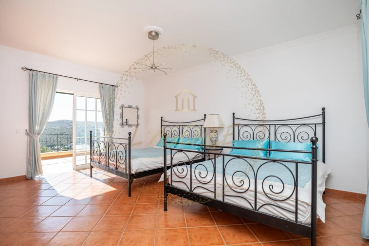 Moradia T4 para Venda em São Brás de Alportel Foto 12