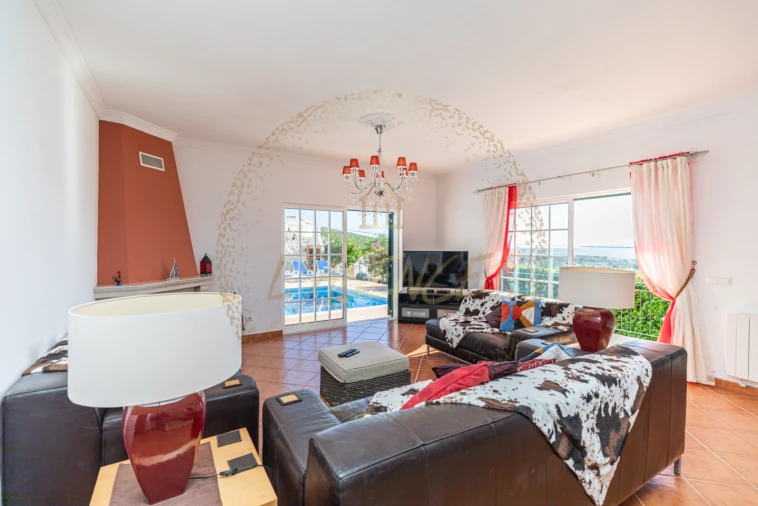 Moradia T4 para Venda em São Brás de Alportel Foto 3