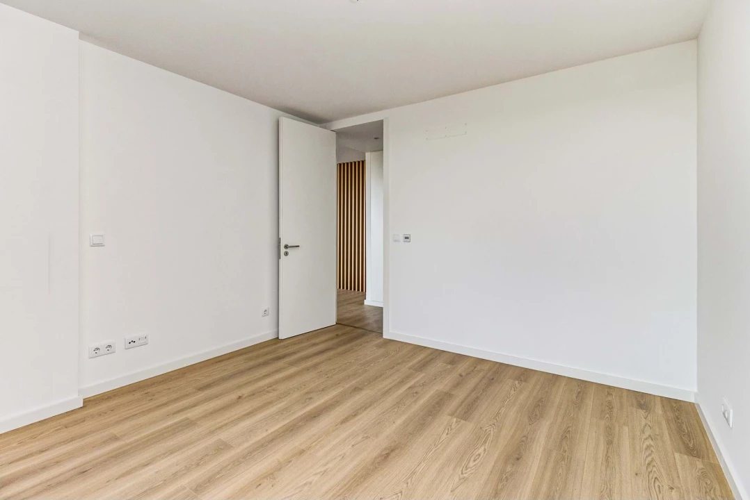 Apartamento T3 para Venda em Agualva e Mira-Sintra Foto 21