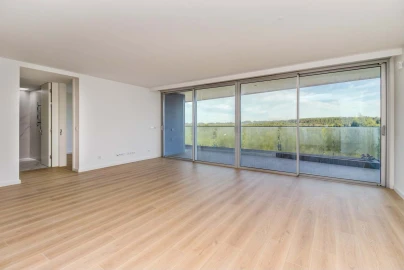 Apartamento T3 para Venda em Agualva e Mira-Sintra