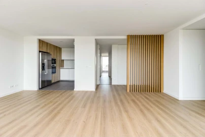 Apartamento T3 para Venda em Agualva e Mira-Sintra