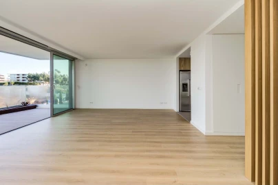 Apartamento T3 para Venda em Agualva e Mira-Sintra