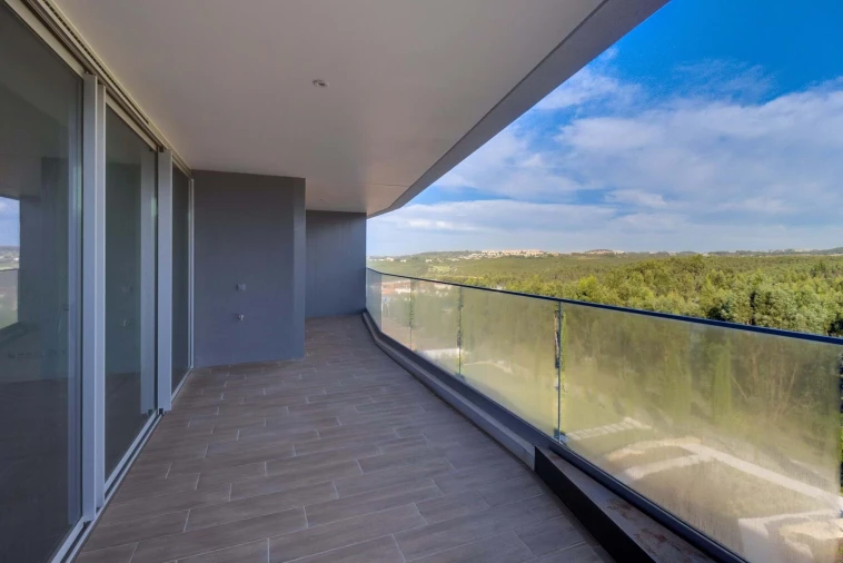 Apartamento T3 para Venda em Agualva e Mira-Sintra Foto 25