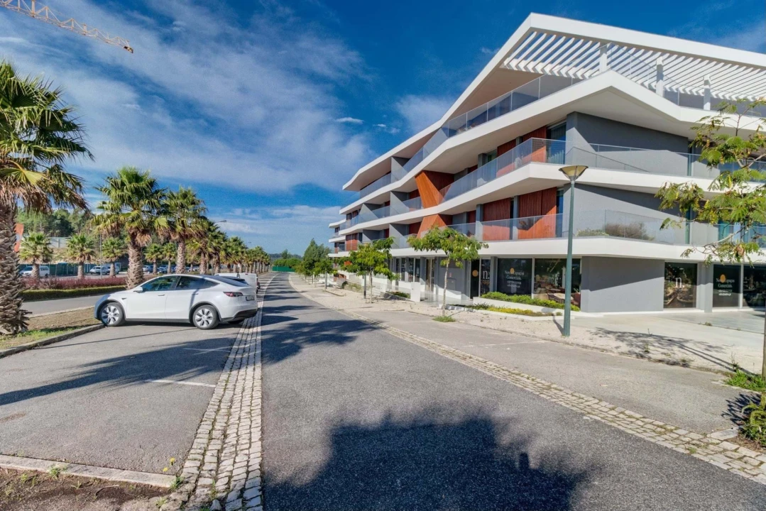 Apartamento T3 para Venda em Agualva e Mira-Sintra Foto 40