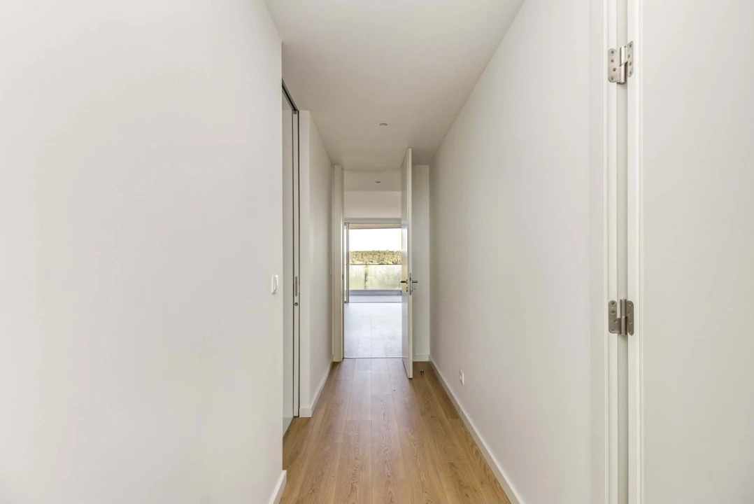 Apartamento T3 para Venda em Agualva e Mira-Sintra Foto 16