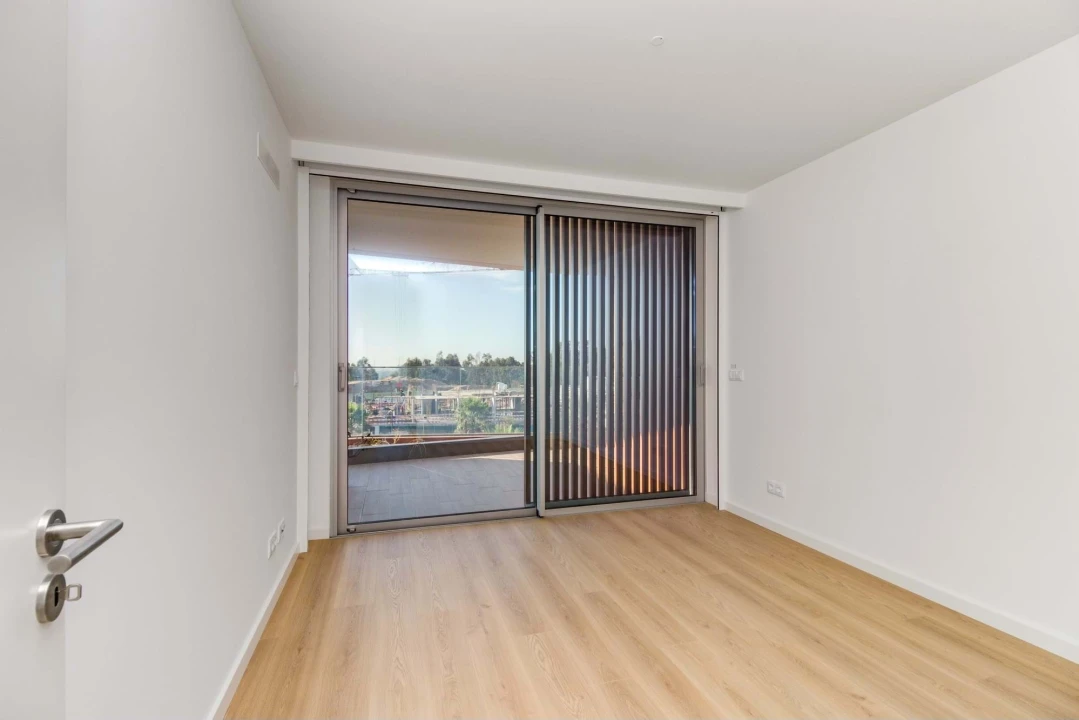 Apartamento T3 para Venda em Agualva e Mira-Sintra Foto 14