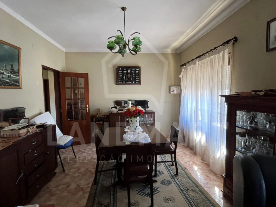 Moradia T3 para Venda em Coz, Alpedriz e Montes Foto 5