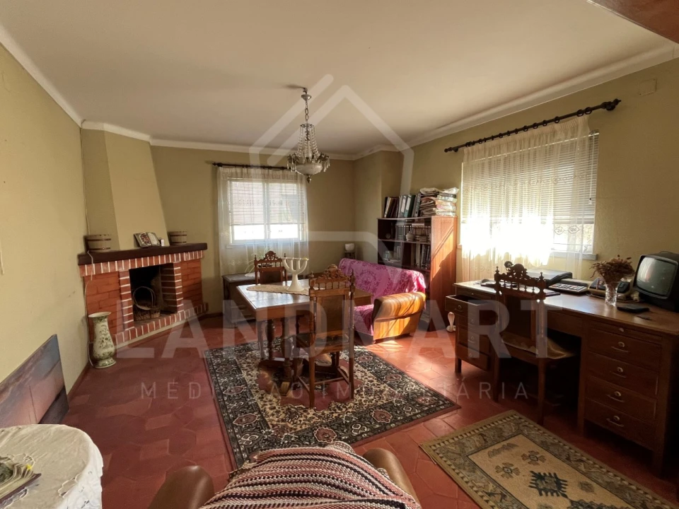 Moradia T3 para Venda em Coz, Alpedriz e Montes Foto 9