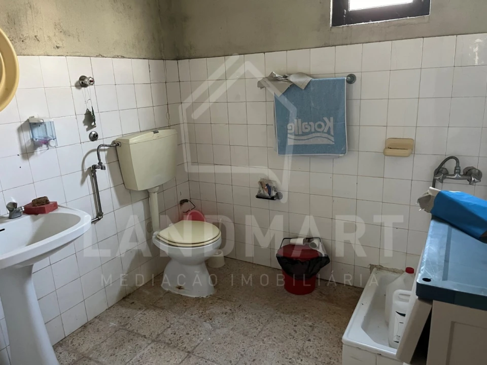 Moradia T3 para Venda em Coz, Alpedriz e Montes Foto 11