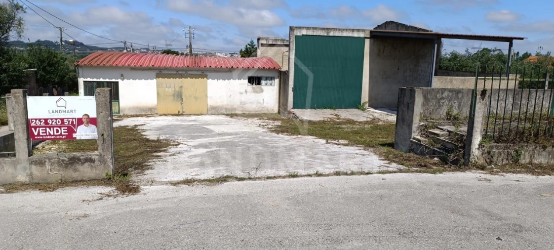 Armazém para Venda em Turquel Foto 1