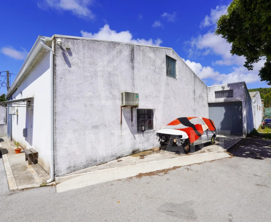 Armazém para Venda em Benedita Foto 2
