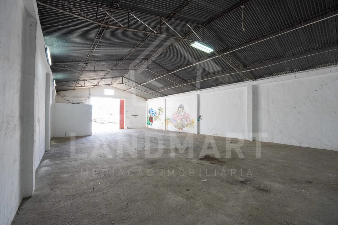 Armazém para Venda em Benedita Foto 8