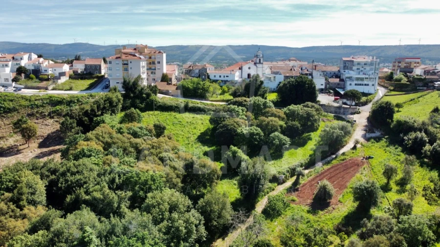 Terreno para Venda em Turquel Foto 1