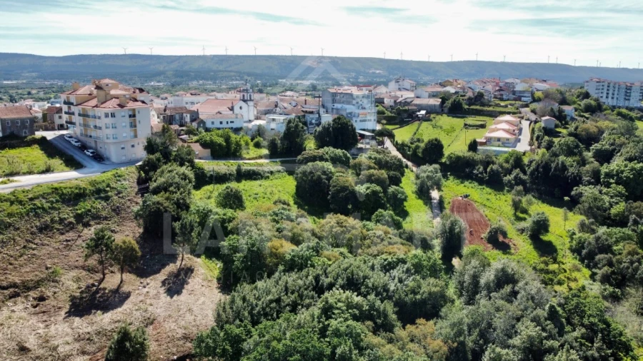Terreno para Venda em Turquel Foto 2