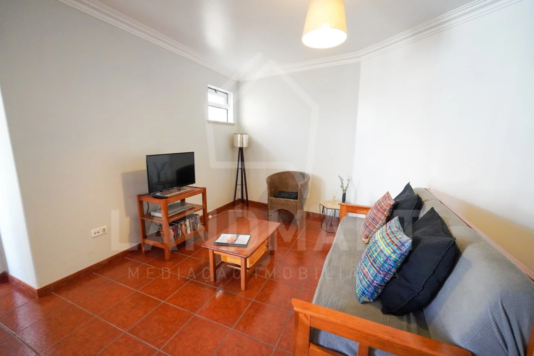 Apartamento T1 para Arrendamento férias em São Martinho do Porto Foto 2