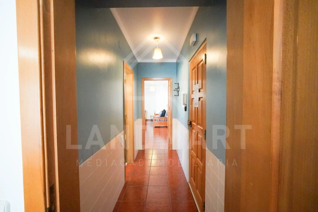Apartamento T1 para Arrendamento férias em São Martinho do Porto Foto 9