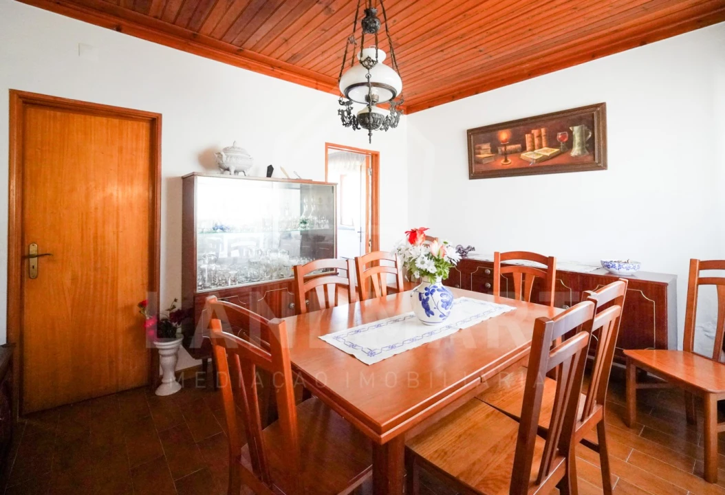 Moradia T3 para Venda em Coz, Alpedriz e Montes Foto 4