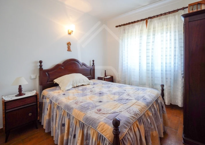 Moradia T3 para Venda em Coz, Alpedriz e Montes Foto 8